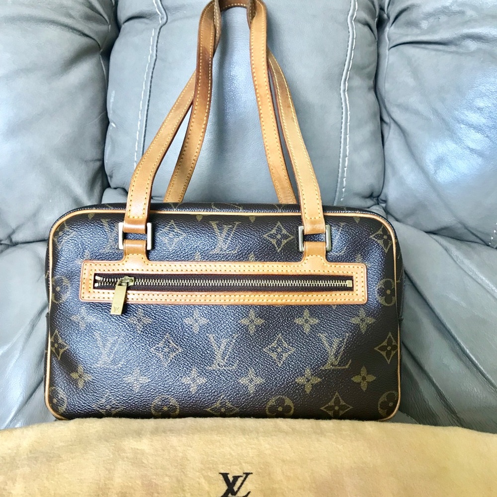 Authentic Louis Vuitton Cite MM Shoulder Bag